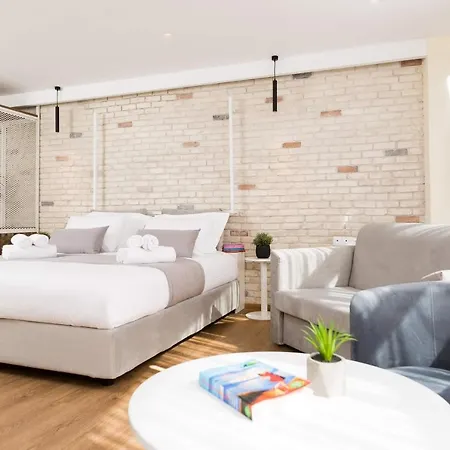 Hotel Suites@syngrou-fix