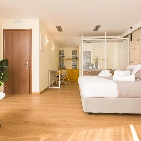 Hotel Suites@syngrou-fix 3*